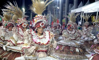 Corumb&aacute; tem concurso de marchinhas e bloco do frei nas ruas 