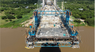 Faltam 100 metros para ponte unir Brasil e Paraguai em Porto Murtinho