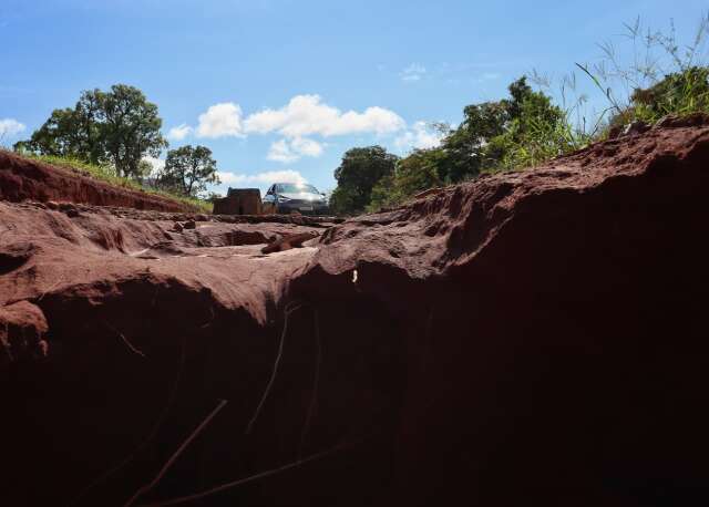 O&aacute;sis de frescor e natureza, Jardim Veraneio sofre com falta de infraestrutura