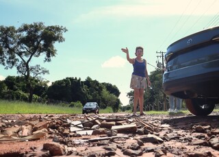 O&aacute;sis de frescor e natureza, Jardim Veraneio sofre com falta de infraestrutura