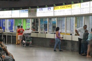Rodovi&aacute;ria da Capital ainda tem movimento tranquilo no Carnaval