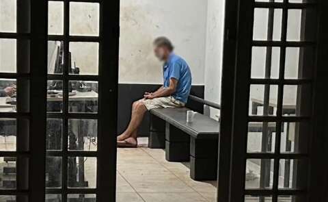 Idoso segue preso ap&oacute;s investiga&ccedil;&atilde;o concluir que morte da esposa foi suic&iacute;dio