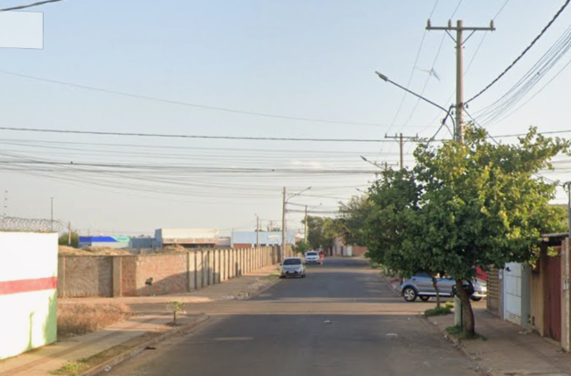 Auxiliar de marceneiro &eacute; socorrido inconsciente ap&oacute;s ser esfaqueado