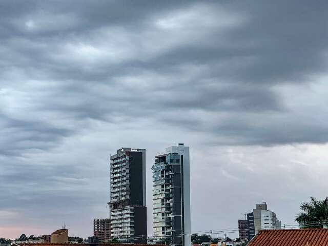 MS ter&aacute; sexta e s&aacute;bado com risco de tempestades e domingo de calor intenso