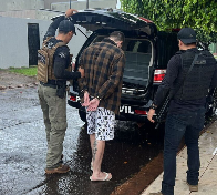 Ju&iacute;za mant&eacute;m fian&ccedil;a para soltar pai que amea&ccedil;ou matar beb&ecirc; de 6 meses