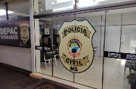 Adolescente de 15 anos denuncia estupro coletivo ao visitar amiga