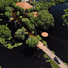 Cheia deslumbrante do Rio Salobra revela impacto das chuvas no Pantanal