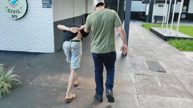 Casal &eacute; preso ap&oacute;s beb&ecirc; de 1 ano dar entrada com fraturas em UPA