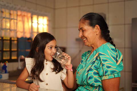 Rede de esgoto transforma cotidiano e reduz riscos &agrave; sa&uacute;de em bairros