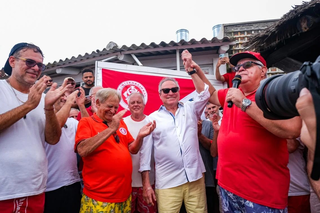 Idealizada por Marun, est&aacute;tua em homenagem a Abel Braga &eacute; inaugurada no RS