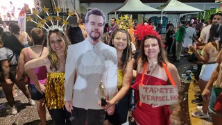 Teve foli&atilde;o de tapete para Wagner Moura na esperan&ccedil;a do Oscar 