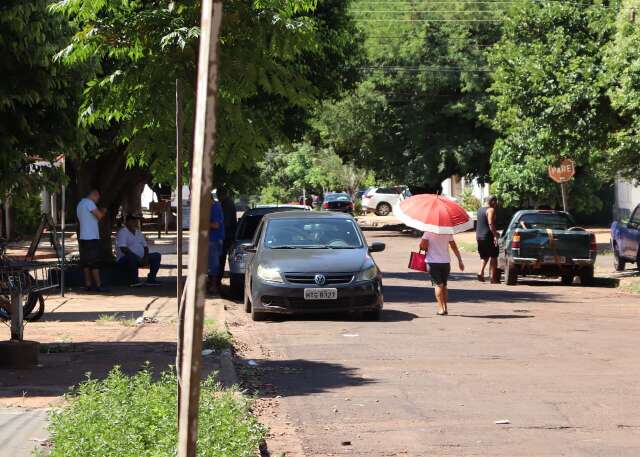 Amizade e apoio de vizinhos garantem perman&ecirc;ncia de com&eacute;rcios antigos na Carlota