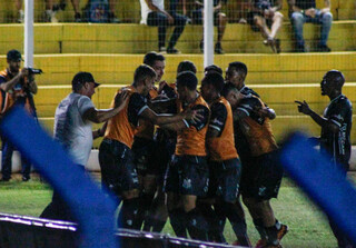 Oper&aacute;rio tenta repetir tricampeonato que n&atilde;o vem desde 1981