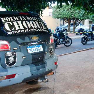 Confronto com a PM termina com um morto e fuga para &aacute;rea de mata em Anhandu&iacute;