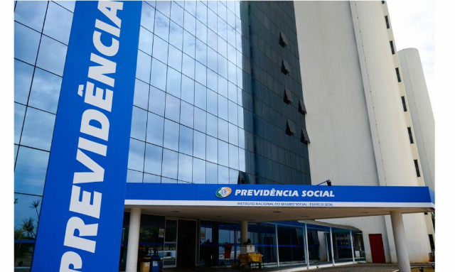 AGU cobra de condenados por feminic&iacute;dio pens&otilde;es pagas pelo INSS