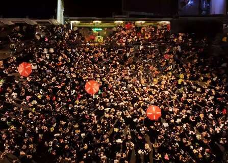 Mini blocos d&atilde;o vez a quem quer fazer folia sem or&ccedil;amento gigante