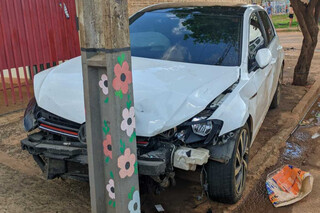 Traficantes fogem pela Av. Guaicurus e persegui&ccedil;&atilde;o termina em acidente