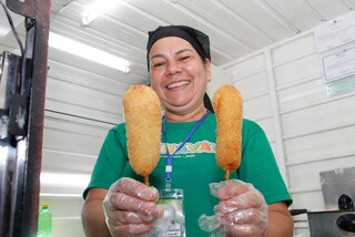 Fama de hot dog coreano fez Felipa lucrar nesse Carnaval