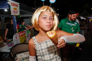 Fama de hot dog coreano fez Felipa lucrar nesse Carnaval