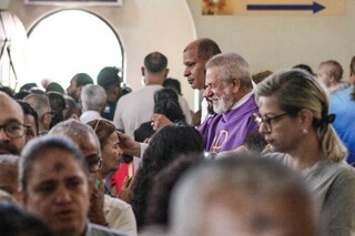 Quaresma tem Missa de Cinzas e penit&ecirc;ncias que v&atilde;o da carne vermelha a celibato