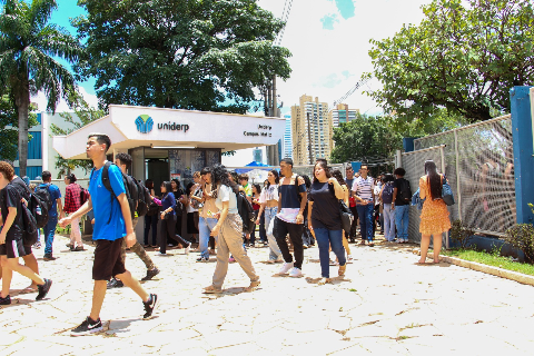 MEC divulga lista de sele&ccedil;&atilde;o para o Fies 2026 com mais de 800 vagas em MS