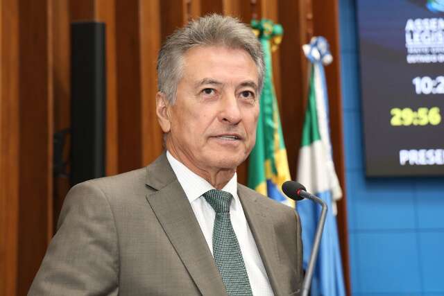 Ponte sobre Rio Paran&aacute; avan&ccedil;a e promete encurtar caminho entre MS e Sul do pa&iacute;s