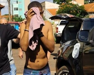 Ap&oacute;s quatro pris&otilde;es por furto, Justi&ccedil;a mant&eacute;m &ldquo;Microfone&rdquo; preso