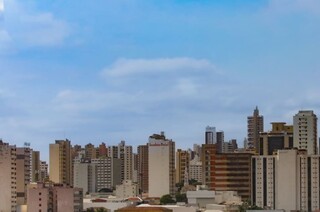 Capital tem melhor qualidade do ar da s&eacute;rie hist&oacute;rica ap&oacute;s queda nas queimadas