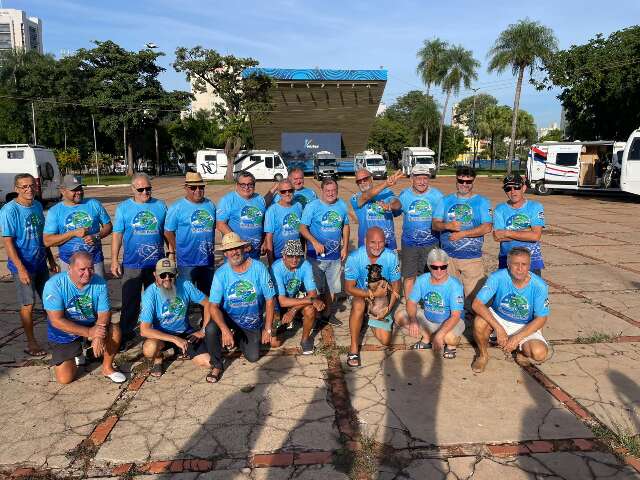 Grupo de aventureiros vai percorrer Rota Bioce&acirc;nica em motorhomes 