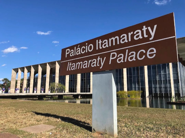 Est&atilde;o abertas inscri&ccedil;&otilde;es para concurso de diplomata com provas em Campo Grande