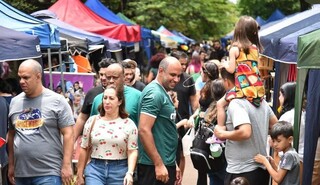 Domingo &eacute; dia de Feira do Bosque da Paz e Peter Pan do Cerrado