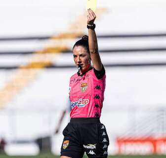 At&eacute; governo sai em defesa de &aacute;rbitra de MS alvo de machismo 