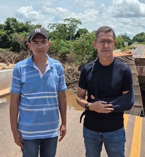 Carreta estava com excesso de peso, aponta secret&aacute;rio ap&oacute;s queda de ponte