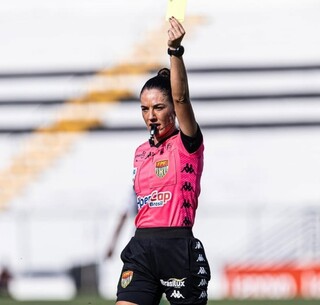 At&eacute; governo sai em defesa de &aacute;rbitra de MS alvo de machismo 