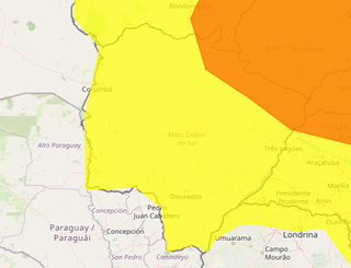 Segunda come&ccedil;a com chuva fraca e pode terminar com temporais isolados