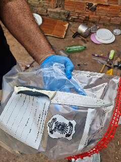 M&atilde;e pode ter sido atingida ao tentar apartar briga entre marido e filho em Coxim