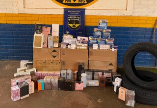 Contrabando copia tr&aacute;fico e usa caminh&otilde;es para transportar emagrecedores