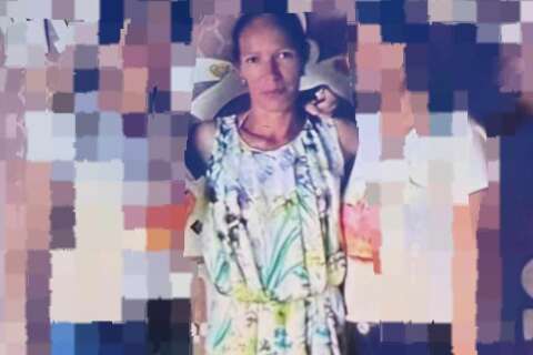 C&acirc;meras confrontam vers&otilde;es e apontam que marido e filho mataram mulher a facada