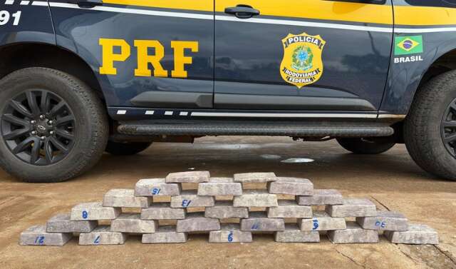 Motorista &eacute; preso transportando 160kg de min&eacute;rio de prata ilegal