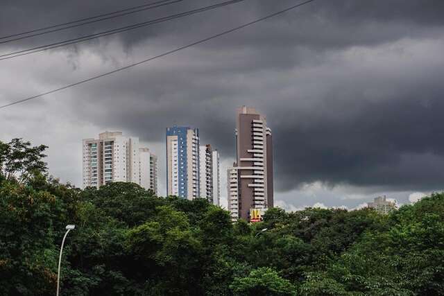 Inmet amplia alerta e coloca todo MS sob risco de temporal