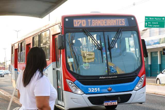 Retomada da isen&ccedil;&atilde;o de ISS e subs&iacute;dio ao transporte coletivo divide vereadores