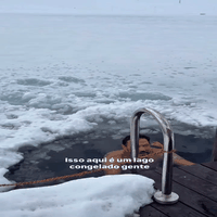 De f&eacute;rias na &Aacute;ustria, Jo&atilde;o Bosco encara mergulho em lago de gelo 