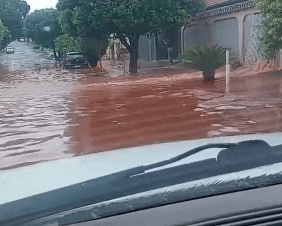 Prefeitura busca R$ 80 mi para resolver problemas de drenagem no Ot&aacute;vio P&eacute;cora