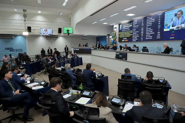 C&acirc;mara mant&eacute;m veto e devolu&ccedil;&atilde;o da previd&ecirc;ncia ser&aacute; em 36 vezes