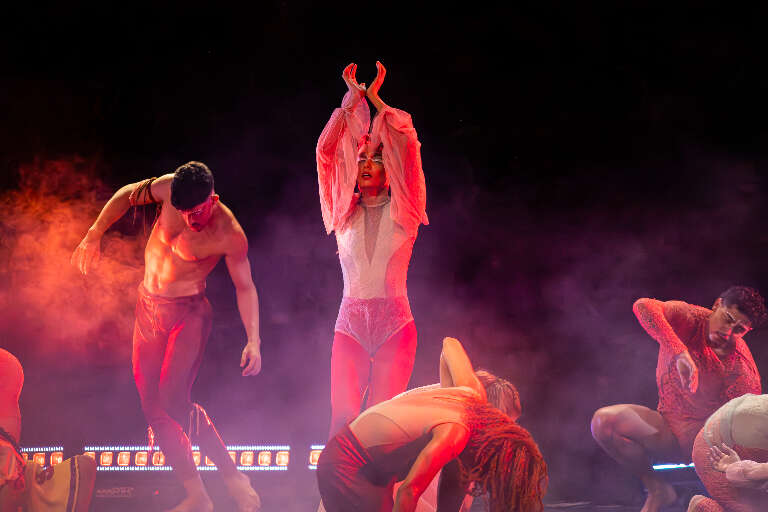 “Estado Fantasma II” convida público a despertar antes que “o céu caia”