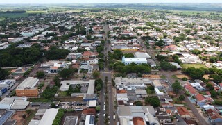 Jovem de 18 anos é estuprada por vizinho durante roubo de motocicleta Jovem de 18 anos é estuprada por vizinho durante roubo de motocicleta