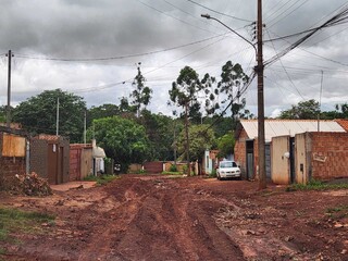Moradores da Vila Romana enfrentam pesadelo com &ocirc;nibus atolados ap&oacute;s chuvas