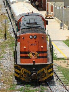 Ferroviária Oriental reativa trem de passageiros que liga Santa Cruz a Corumbá Ferroviária Oriental reativa trem de passageiros que liga Santa Cruz a Corumbá