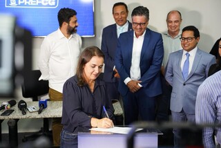 Seis empresas recebem 64,6 mil metros quadrados em &aacute;reas do munic&iacute;pio