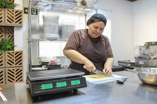 De ed&iacute;cula &agrave; doceria, p&atilde;o de mel foi virada na vida de Bruna